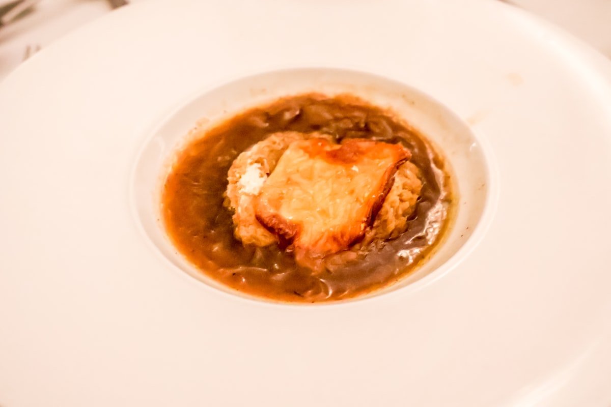 French onion soup gratinée